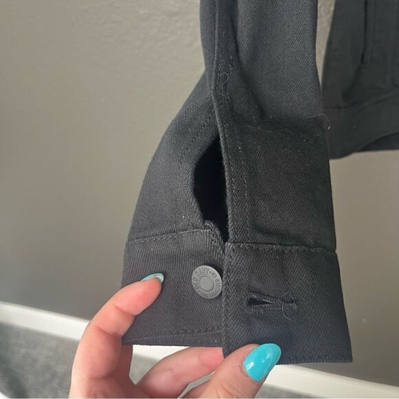 Old Navy Classic Jean Jacket Black - Picture 5 of 11